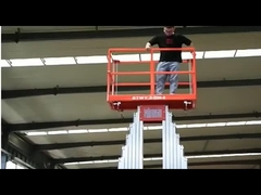Alquiler de un ascensor de 12 m de 2 postes hidráulicos de aleación de aluminio para una plataforma de trabajo aéreo
